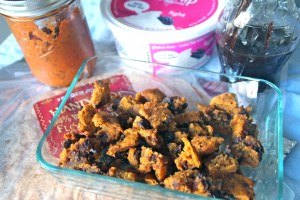 Blondie bar crumbles