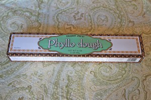 This is the stuff. Have you ever played with it? "Play" is the operative word. It's super flaky so it can leave a super flaky mess if you aren't careful.